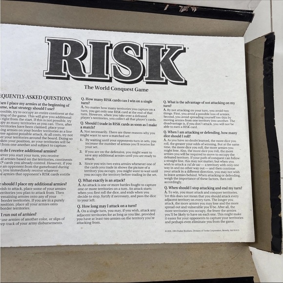 Vintage RISK Board Game by Parker Brothers - The World Conquest Game -1993 - Picture 6 of 9